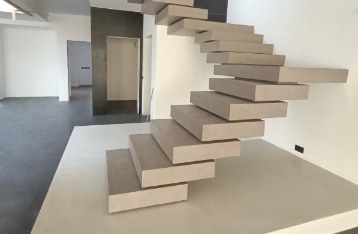 Seamless microcement surface